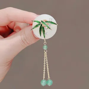 Broche de Aleación de Zinc de Estilo Chino Vintage con Diamantes de Imitación Hoja de Bambú Ping An Kou Cadena Larga Colgante Broche de Borla de Perlas Artificiales Verdes para Mujeres Regalo Joyería