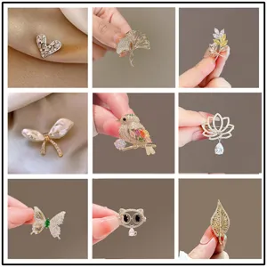 Cute Animal And Plant Alloy Rhinestone Brooch Fashion Anti-Glare Lapel Pin Suit Collar Decoration Jewelry Gift For Women