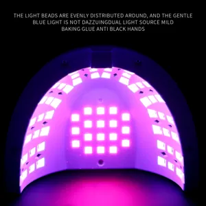 Vista interna de la lámpara de uñas UV LED con cuentas de luz distribuidas uniformemente