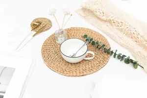 Natural hand-woven straw placemat round table mat heat insulation table runner dining decor