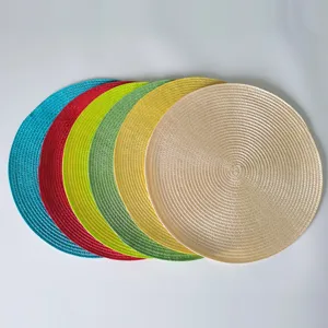 Set di tovagliette americane in PP intrecciato colorato, tappetino termico lavabile per cucina.