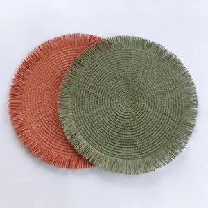 Set de table rond tissé avec bord à franges, natte isolante en paille pour table anti-dérapant.