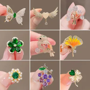 Exquisite Alloy Rhinestone Brooch For Women High Grade Flower Animal Pin Anti-Exposure Safety Pin Fashion Jewelry Accessories Clothing Decoration Gift