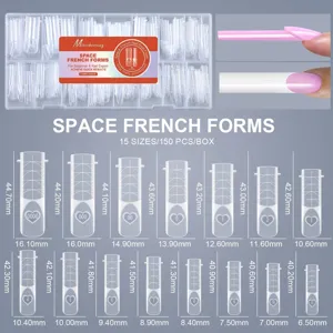 Tabella taglie dettagliata per 150 tip unghie French trasparenti con misure precise.