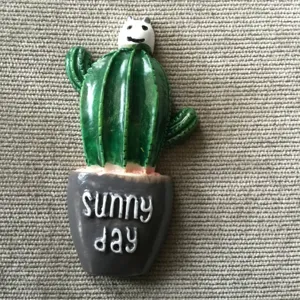 Resin cactus succulent potted DIY craft accessory cute miniature home decor phone case material.