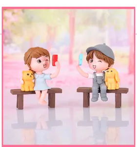 Cute couple selfie micro landscape PVC figures bench desktop decoration cake ornament gifts