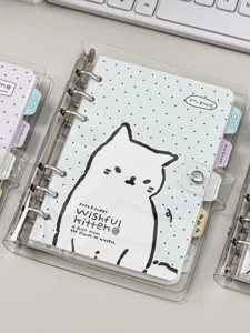 Vue détaillée du classeur transparent A5 avec insert d'illustration de chat mignon