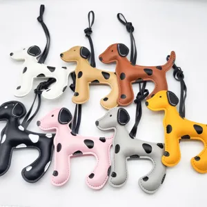 Ciondolo per Borsa in Pelle PU a Motivo Cane Dalmata Portachiavi Cucciolo di Cartone Animato per Accessori Borsa da Donna Decorativo