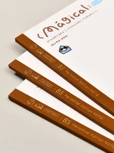 Carnet ligné édition périodique B5, journal d'étudiant minimaliste, papeterie de bureau.