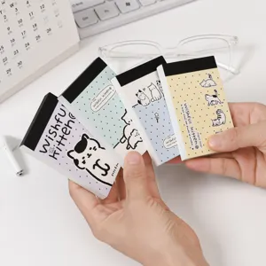 Mini blocchetti di note adesive carini con illustrazioni di gatti, carta tascabile portatile per promemoria.