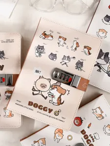 Schattig notitieboekje met cijferslot en vrolijk huisdierontwerp voor dagelijks gebruik.