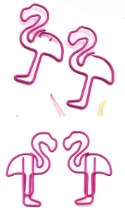 Creative pink flamingo paper clips cute metal bookmarks for office and school supplies use.
