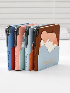 Cuaderno de bolsillo portátil con portalápices lindo diseño de dibujos animados mini diario