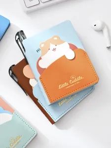 Lindo cuaderno de bolsillo con diseño animal tierno, diario de viaje portátil y libreta de notas.