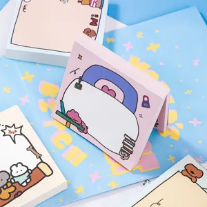 Set di blocchetti per appunti con simpatici cartoni, carta colorata strappabile.