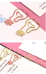 Graffette metalliche creative a forma di lampadina in oro e oro rosa per ufficio.