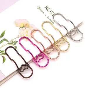 Clips metálicos creativos en forma de corazón en varios colores para oficina y papelería diy.