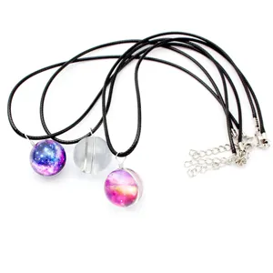Collana Pietra del Tempo Sogno Cielo Stellato Ciondolo Sfera di Vetro Reversibile Catena in Corda di Pelle Gioielli Romantici Regalo Donna