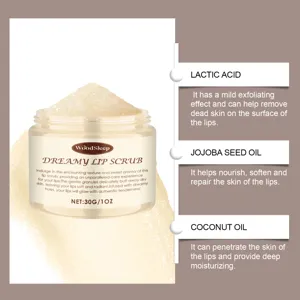 Vista detallada del exfoliante labial hidratante WoodSleep con aceite de coco nutritivo.