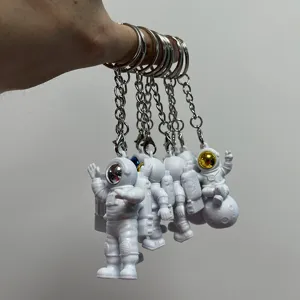 Cute astronaut keychain PVC spaceman keyring metal chain student gift creative pendant bag decor