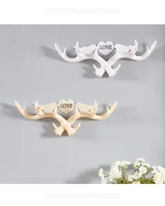 Creatieve hertenhoorn muurhaak kapstok hars decoratieve ophanghaak voor in de hal.