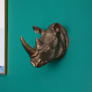 Hars neushoorn hoofd wanddecoratie, vintage bronzen dierensculptuur voor thuis inrichting.