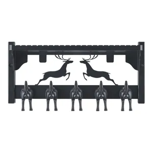 Elegante estante de pared nordico con divertidos ganchos de animales y silueta de ciervo.