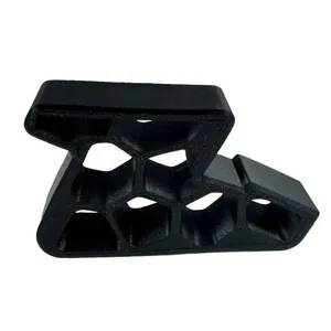 Topes de ventana impresos en 3D negros cua de puerta diseno panal seguridad hogar