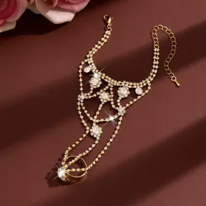 Exquisite gold rhinestone geometric hand chain slave bracelet for women exquisite fashion jewelry