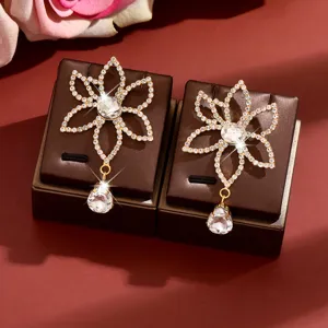 Sparkling rhinestone flower drop earrings for women luxury crystal tassel jewelry details