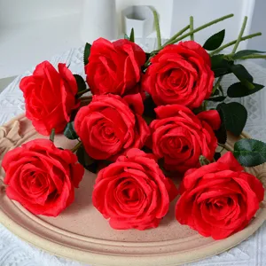 Fausses roses rouges en soie pour décoration de maison mariage Saint-Valentin bouquet de fleurs