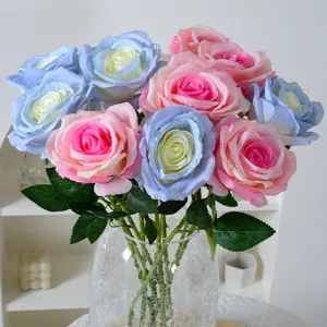Bouquet de roses artificielles en soie avec vase, fleurs fausses bleues roses pour déco maison.