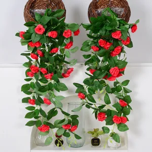 Guirnalda Colgante de Vid de Flores de Rosa Artificial de Seda Estilo Campestre Plantas Falsas para Decoración de Pared Techo Boda