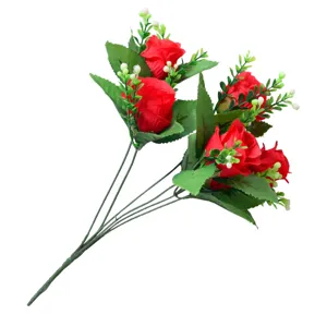 Magnifique bouquet de roses rouges artificielles pour mariage et décoration de Saint-Valentin.