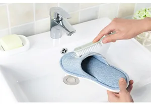 Cepillo de limpieza multifuncional de cerdas suaves para zapatos y ropa, herramienta de lavado.