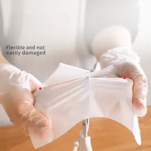 Gants jetables en plastique PE qualité alimentaire vue principale élasticité test résistance