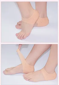 Close-up detail of soft silicone heel protector showing high elasticity and breathable design.