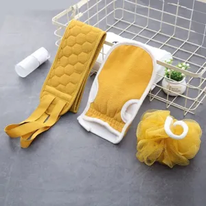 Exfoliërende douchepons handschoen en rugband set voor de dagelijkse lichaamsreiniging in bad.