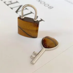 Natürlicher Tigerauge Stein Schloss und Herz Schlüssel Anhänger Set, modischer Schmuck.