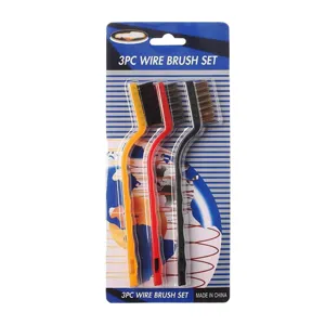Set van 3 staalborstels met ergonomische handgrepen voor zware reinigingsklussen.
