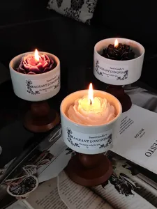 Vergulde camelia geurkaars retro ornament thuis binnen duurzaam slaapkamer niche
