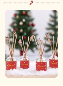 Diffuseur d'aromathérapie sans flamme de Noël bouteille avec bâtonnets en bois décoratifs.