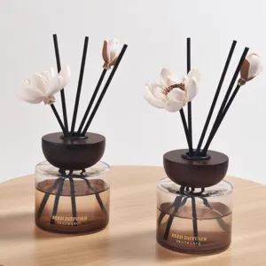Reed diffuser set with wooden cap and sola flower for home living room fragrance decor