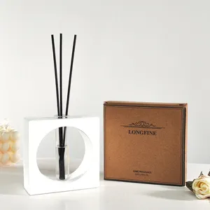 Modernes minimalistisches Gips-Diffusor-Set mit Reagenzglas und Kraftverpackung