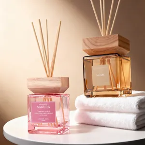 Square Glass Bottle Aromatherapy Diffuser For Home Hotel Long Lasting Fragrance Reed Diffuser Air Freshener