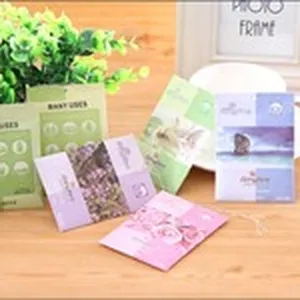 Surtido de sobres de ambientadores de colores para obtener una fragancia casera duradera
