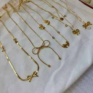 Elegant 304 Stainless Steel Bow Pendant Necklace For Women Minimalist Gold Rhinestone Double Layer Snake Chain Choker Party Jewelry