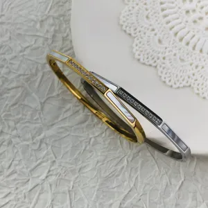 Eleganti bracciali in acciaio inossidabile con madreperla e pietre di zircone lucide