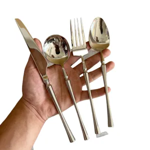 Edelstahl Besteckset Gabel Messer Löffel Geschirr Set moderne Küche Esszimmer Silber
