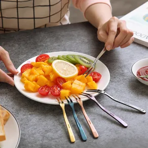 Stainless Steel Fruit Forks Metal Dessert Cake Forks Reusable Cocktail Forks For Kitchen Tableware